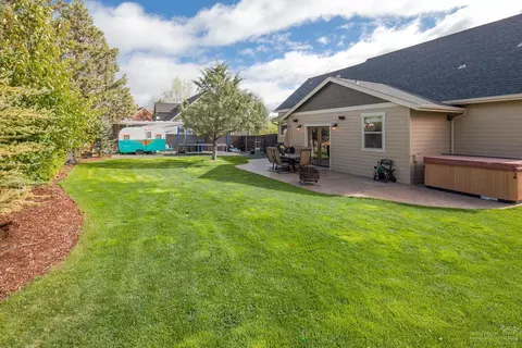 63293 Stonewood Dr, Bend, OR 97701 photo 6