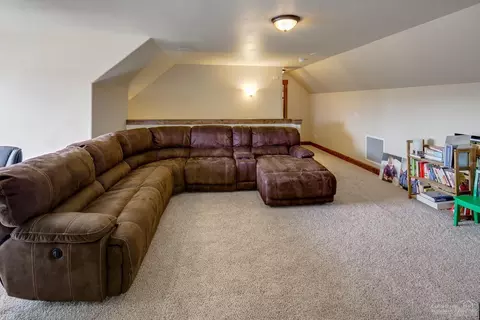 63293 Stonewood Dr, Bend, OR 97701 photo 20