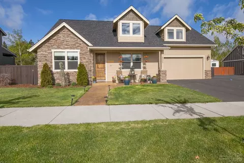63293 Stonewood Dr, Bend, OR 97701 photo 1