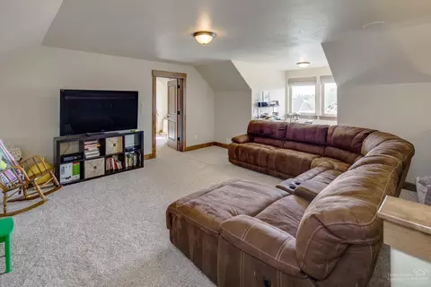 63293 Stonewood Dr, Bend, OR 97701 photo 19