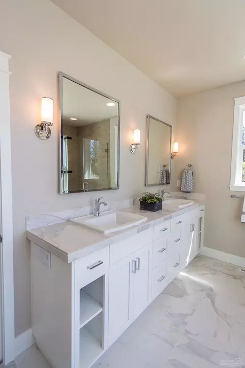 2706 NW Shields Dr, Bend, OR 97703 photo 17