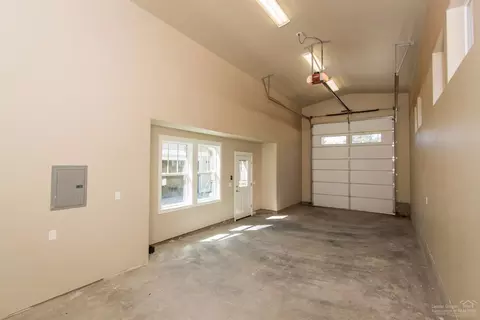 2706 NW Shields Dr, Bend, OR 97703 photo 24