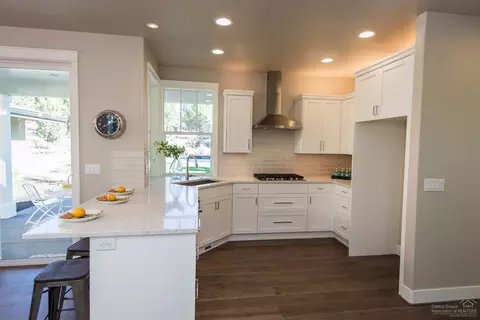 2706 NW Shields Dr, Bend, OR 97703 photo 7