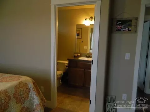 696 E D St, Culver, OR 97734 photo 8