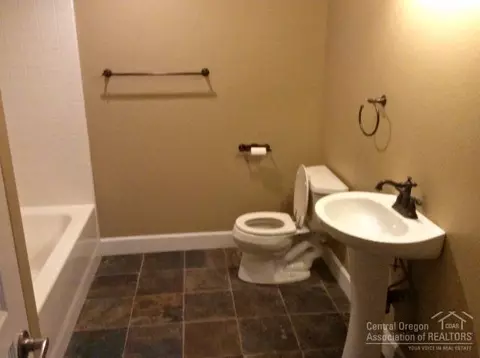 16443 Beaver Dr, Bend, OR 97707 photo 13