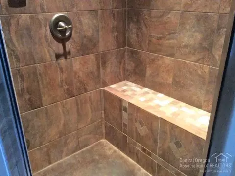 16443 Beaver Dr, Bend, OR 97707 photo 9