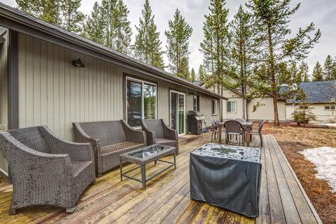 55821 Lost Rider Loop, Bend, OR 97707 photo 6