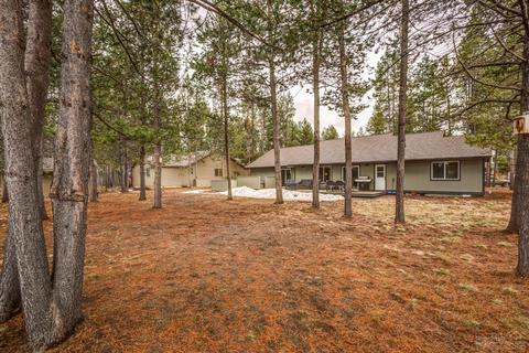 55821 Lost Rider Loop, Bend, OR 97707 photo 8