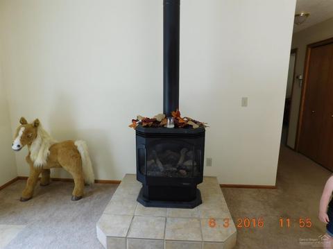 15939 Old Mill Rd, La Pine, OR 97739 photo 9