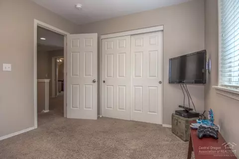 61294 SW Brookside Loop, Bend, OR 97702 photo 17