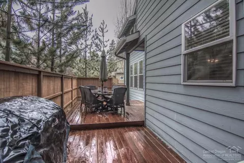 61294 SW Brookside Loop, Bend, OR 97702 photo 22