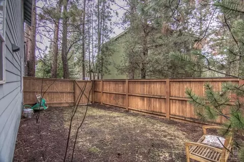 61294 SW Brookside Loop, Bend, OR 97702 photo 24