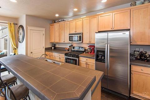 19760 Chicory Ave, Bend, OR 97702 photo 9