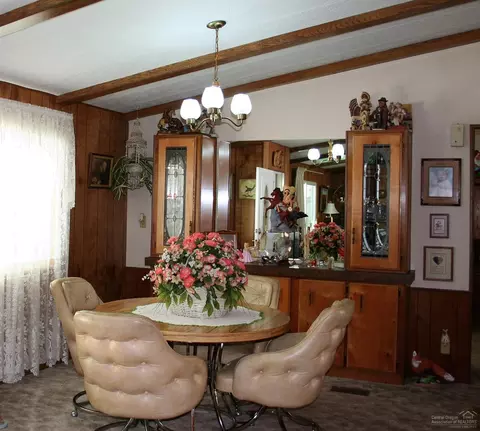 15744 Davis Ave, La Pine, OR 97739 photo 12