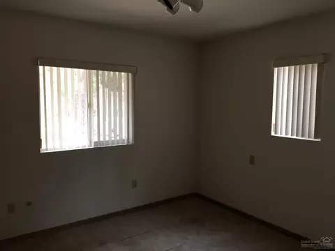 52130 Stearns Rd, La Pine, OR 97739 photo 13