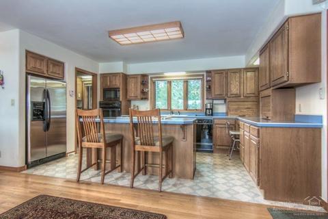 54647 Silver Fox Dr, Bend, OR 97707 photo 14