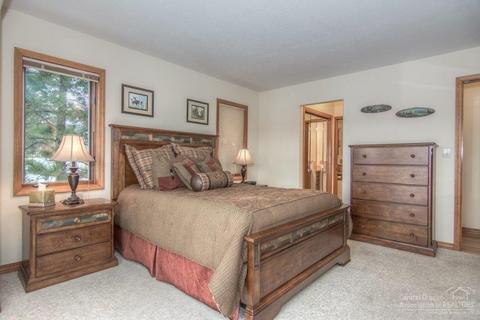 54647 Silver Fox Dr, Bend, OR 97707 photo 9