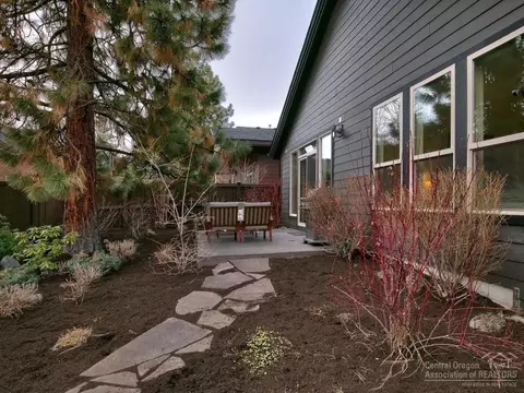 19683 Hollygrape St, Bend, OR 97702 photo 18