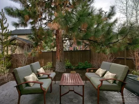 19683 Hollygrape St, Bend, OR 97702 photo 19