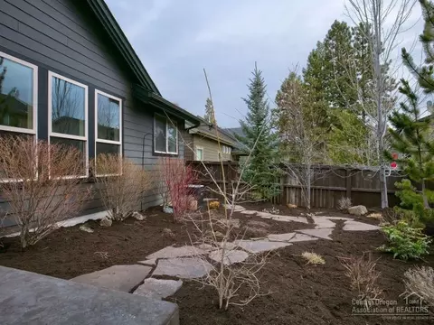 19683 Hollygrape St, Bend, OR 97702 photo 23