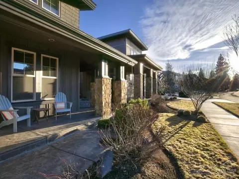 19683 Hollygrape St, Bend, OR 97702 photo 24