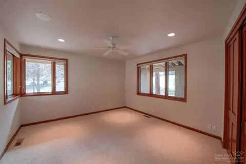 3337 NW Mccready Dr, Bend, OR 97703 photo 22
