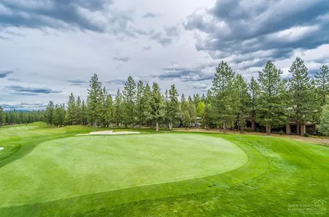 3337 NW Mccready Dr, Bend, OR 97703 photo 3