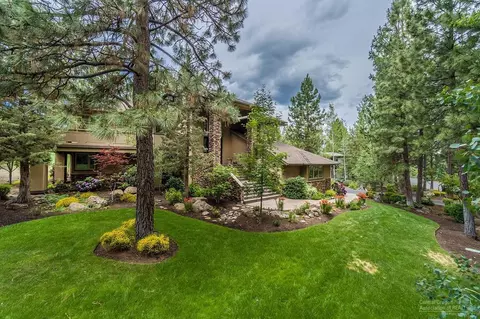 3337 NW Mccready Dr, Bend, OR 97703 photo 2