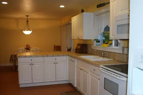 17266 Canvasback Dr, Bend, OR 97707 photo 10