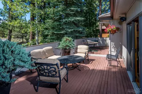 19551 Green Lakes Loop, Bend, OR 97702 photo 14