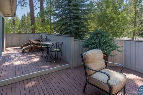 19551 Green Lakes Loop, Bend, OR 97702 photo 13