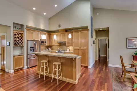 19109 Chiloquin Dr, Bend, OR 97703 photo 9