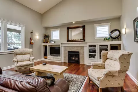 19109 Chiloquin Dr, Bend, OR 97703 photo 6