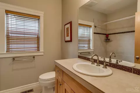 19109 Chiloquin Dr, Bend, OR 97703 photo 15