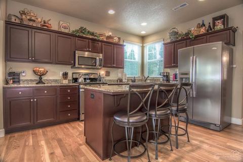 20753 Kilbourne Loop, Bend, OR 97701 photo 4