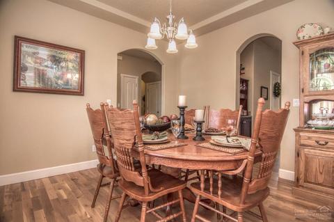 20753 Kilbourne Loop, Bend, OR 97701 photo 5