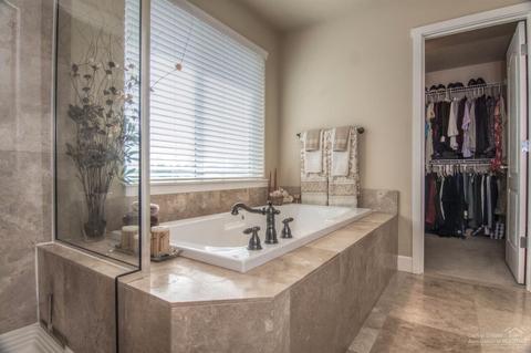 20753 Kilbourne Loop, Bend, OR 97701 photo 12