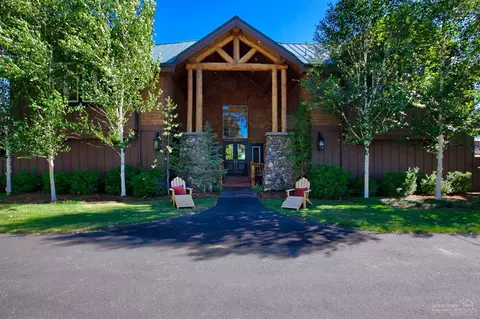 63895 Johnson Rd, Bend, OR 97703 photo 3