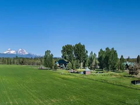 63895 Johnson Rd, Bend, OR 97703 photo 24