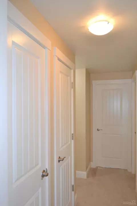 63037 Terry Dr, Bend, OR 97701 photo 18