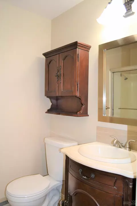 63037 Terry Dr, Bend, OR 97701 photo 17