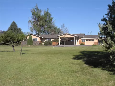 63037 Terry Dr, Bend, OR 97701 photo 1