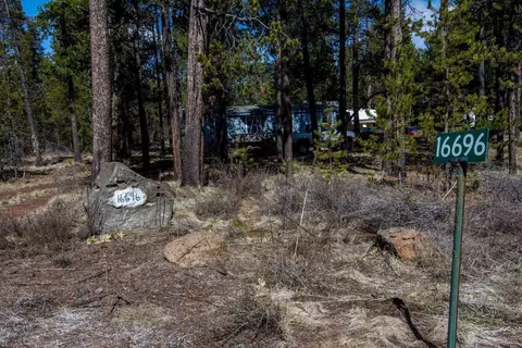 16696 Gross Dr, Bend, OR 97707 photo 8