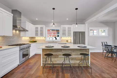 1841 NW Fields St, Bend, OR 97703 photo 8