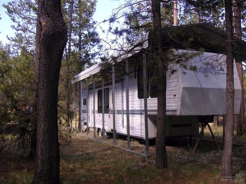 17146 Island Loop Way, Bend, OR 97707 photo 2