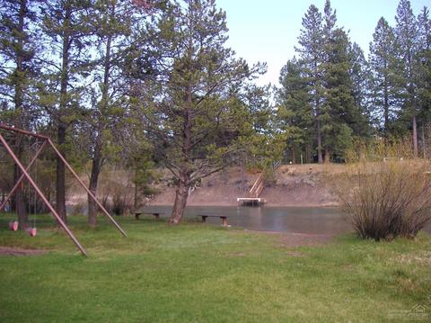 17146 Island Loop Way, Bend, OR 97707 photo 5
