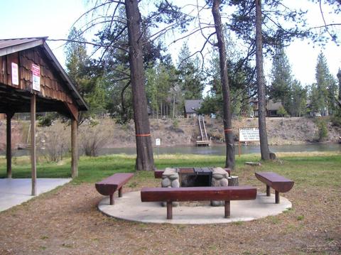 17146 Island Loop Way, Bend, OR 97707 photo 7