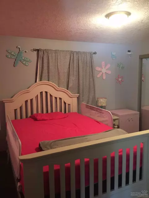 16022 Amber Ln, La Pine, OR 97739 photo 8