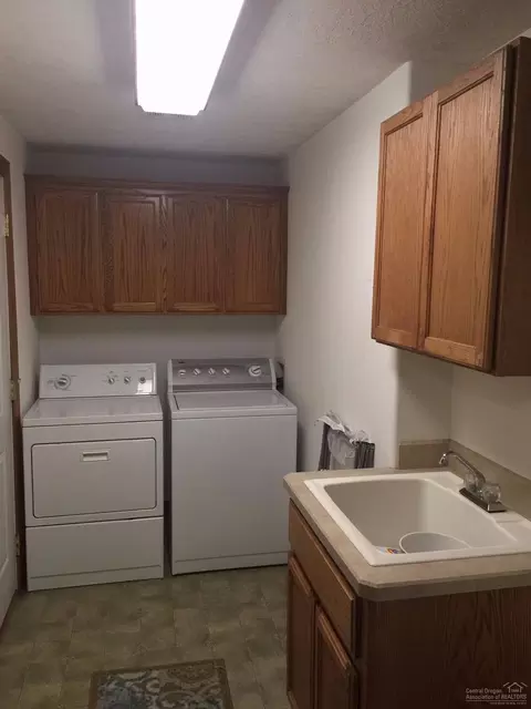 16022 Amber Ln, La Pine, OR 97739 photo 17