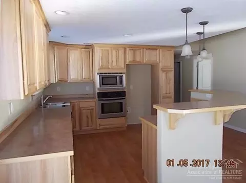 16606 Serpentine Dr, La Pine, OR 97739 photo 9